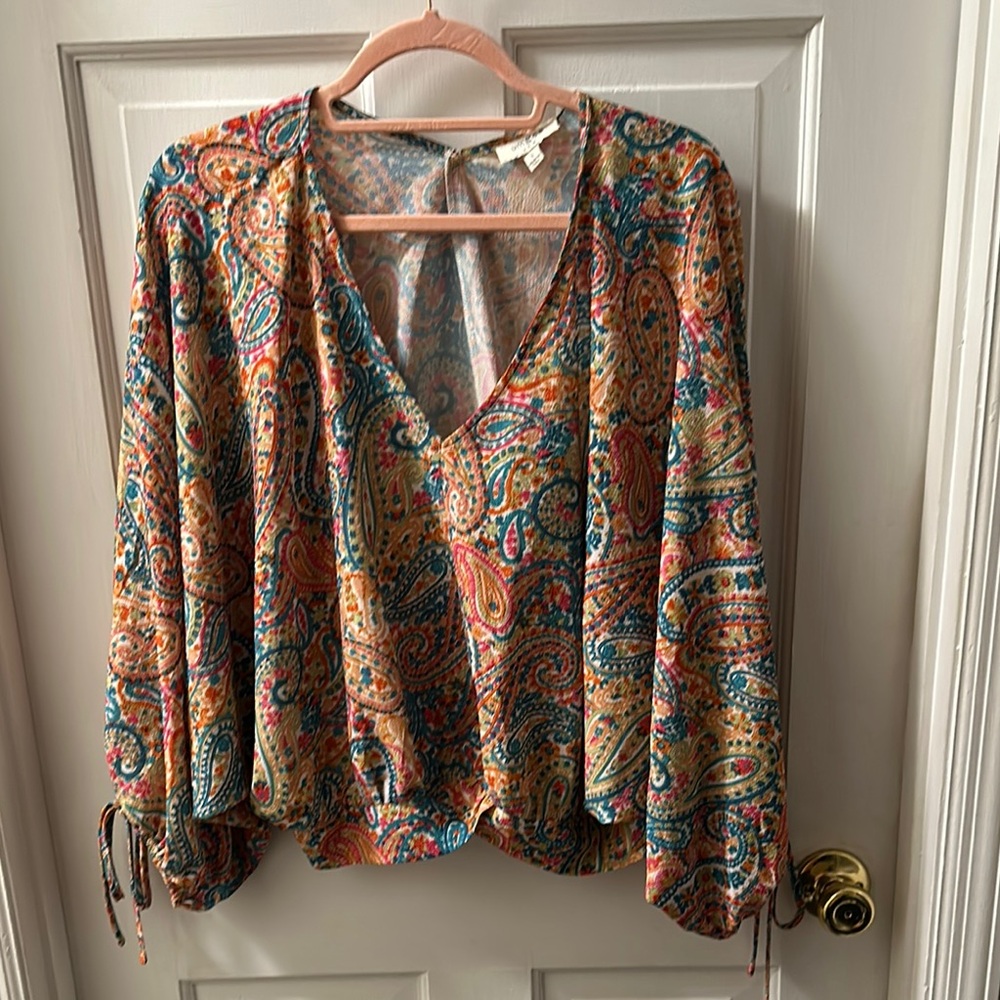 Vibrant Paisley Top with Tie Sleeves